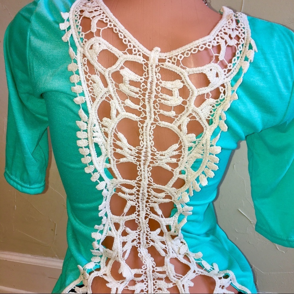 Sexy Summer Beach Boho Top Crocheted Lace Back Sm​​​